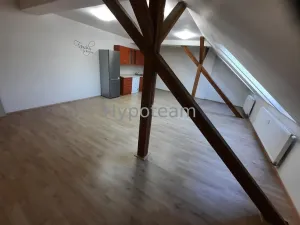 Pronájem bytu 2+kk, Ústí nad Labem - Ústí nad Labem-centrum, Jateční, 75 m2