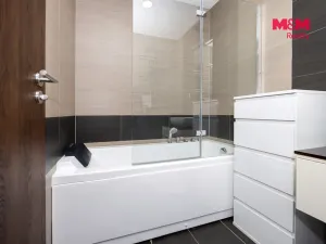 Prodej bytu 2+kk, Pardubice - Zelené Předměstí, Na Spravedlnosti, 48 m2