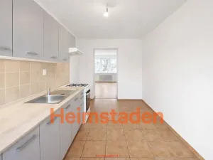 Pronájem bytu 2+1, Karviná - Nové Město, Zakladatelská, 57 m2