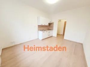 Pronájem bytu 1+kk, Havířov - Město, Vardasova, 22 m2