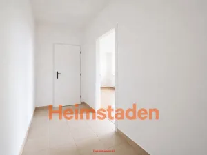 Pronájem bytu 2+kk, Ostrava - Poruba, Opavská, 42 m2