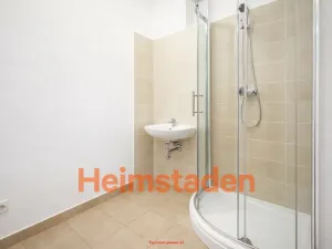 Pronájem bytu 1+kk, Ostrava - Poruba, Francouzská, 28 m2