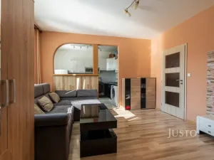 Prodej bytu 2+1, Veselí nad Moravou, Kovářská, 43 m2