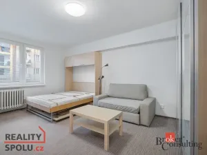 Pronájem bytu 1+1, Praha - Holešovice, U smaltovny, 40 m2