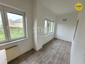 Pronájem bytu 2+kk, Opava, Englišova, 58 m2