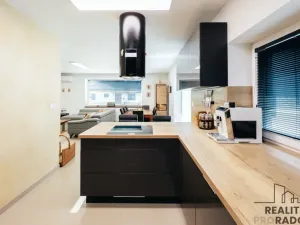 Prodej rodinného domu, Hrušky, Na Zahajce, 117 m2