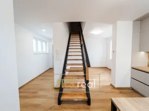 Pronájem bytu 3+kk, Přísnotice, 75 m2