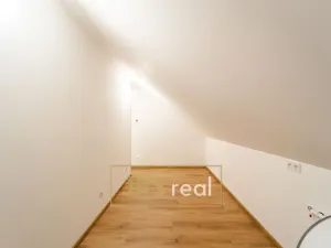 Pronájem bytu 3+kk, Přísnotice, 75 m2