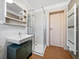Pronájem bytu 1+kk, Holice, 46 m2
