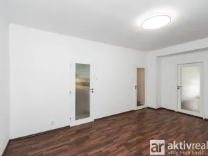 Pronájem bytu 2+1, Mělník, Matěje Kopeckého, 54 m2