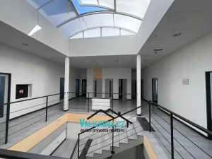 Pronájem kanceláře, Kroměříž, Jožky Silného, 150 m2