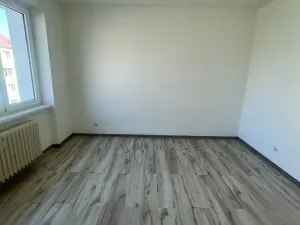 Pronájem bytu 2+1, Jirkov, Ervěnická, 51 m2