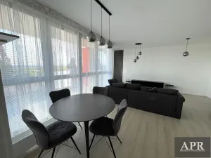 Prodej bytu 4+kk, Uherské Hradiště, Derflanská, 102 m2