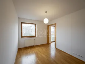 Pronájem bytu 2+kk, Praha - Košíře, Linhartova, 81 m2