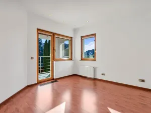 Prodej rodinného domu, Průhonice, Jitrocelová, 380 m2