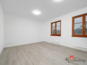 Pronájem bytu 1+1, Nový Bor, B. Egermanna, 37 m2