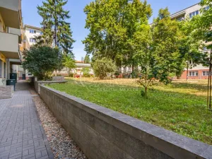 Prodej bytu 2+kk, Praha - Vršovice, Kišiněvská, 56 m2