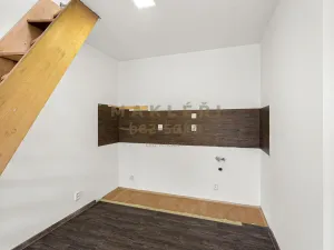 Prodej atypického bytu, Roudnice nad Labem, Okružní, 56 m2