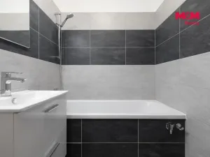 Prodej bytu 2+1, Ostrava - Zábřeh, Výškovická, 57 m2