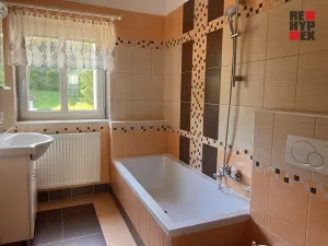 Pronájem bytu 3+1, Liberec - Liberec XXX-Vratislavice nad Nisou, Tyršův vrch, 90 m2