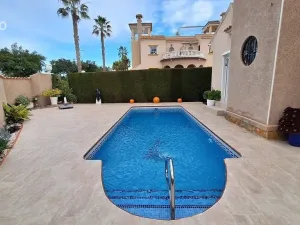 Prodej rodinného domu, Guardamar del Segura, Alicante, Španělsko, 92 m2