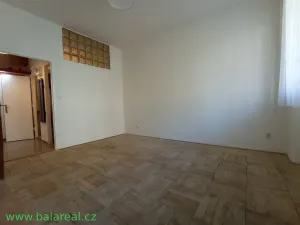 Pronájem bytu 1+kk, Brno, Hoppova, 26 m2