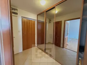 Pronájem bytu 1+kk, Hradec Králové, Na Střezině, 36 m2