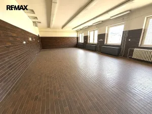 Pronájem kanceláře, Bystřice nad Pernštejnem, Průmyslová, 200 m2