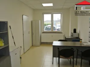 Pronájem výrobních prostor, Ostrava, U Řeky, 880 m2