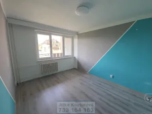 Pronájem bytu 3+1, Krnov - Pod Bezručovým vrchem, K. Čapka, 83 m2