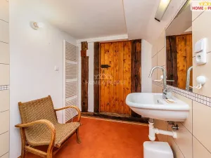 Prodej rodinného domu, Vysoký Chlumec, 190 m2