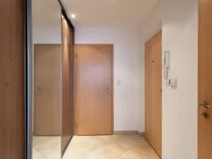 Pronájem bytu 1+kk, Praha - Zličín, Milotická, 36 m2