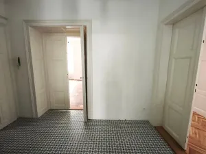 Pronájem kanceláře, Praha - Vinohrady, Mikovcova, 95 m2