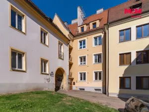 Prodej bytu 2+1, Cheb, Jakubská, 48 m2