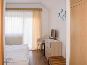 Prodej ubytování, Buk, Kristály utca, 429 m2