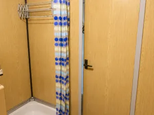 Prodej bytu 1+kk, Karlovy Vary - Rybáře, U Koupaliště, 25 m2