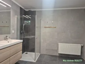 Pronájem rodinného domu, Praha - Klánovice, Smidarská, 120 m2