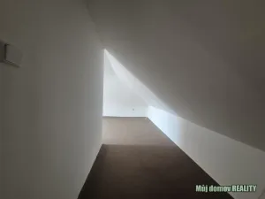 Pronájem bytu 4+kk, Praha - Horní Počernice, 103 m2
