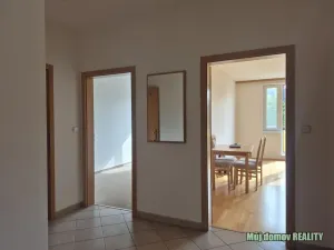 Pronájem bytu 2+kk, Praha - Kunratice, Merhoutova, 60 m2
