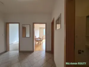 Pronájem bytu 2+kk, Praha - Kunratice, Merhoutova, 60 m2