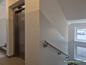 Pronájem bytu 2+kk, Praha - Kunratice, Merhoutova, 60 m2