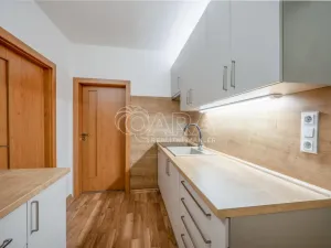 Pronájem bytu 2+1, Strakonice - Strakonice II, Družstevní, 43 m2