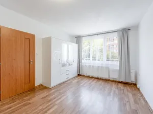 Pronájem bytu 2+1, Strakonice - Strakonice II, Družstevní, 43 m2