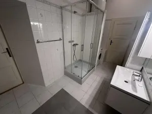 Pronájem bytu 2+1, Praha - Bubeneč, Čs. armády, 88 m2
