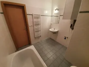 Pronájem bytu 1+kk, Jihlava, Poláčkova, 42 m2