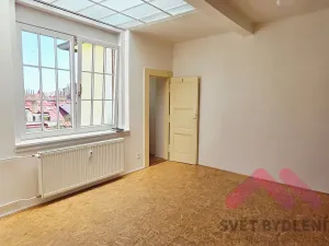 Pronájem bytu 1+1, Praha - Bubeneč, Čechova, 39 m2