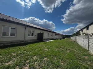 Pronájem bytu 4+kk, Plaňany, Náměstí, 81 m2