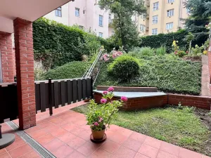 Pronájem bytu 2+kk, Praha - Břevnov, Fastrova, 56 m2