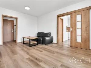 Pronájem bytu 3+1, Třebíč, Obránců míru, 68 m2