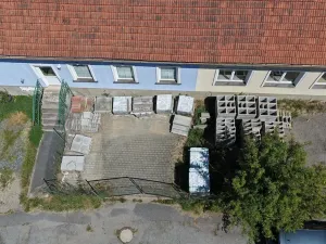 Prodej vícegeneračního domu, Kamenice, 1737 m2